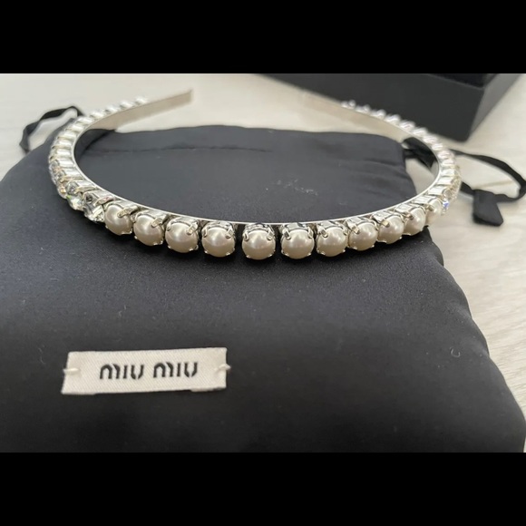 Miu Miu Crystal and Pearl Headband/Tiara Worn once - Picture 6 of 11